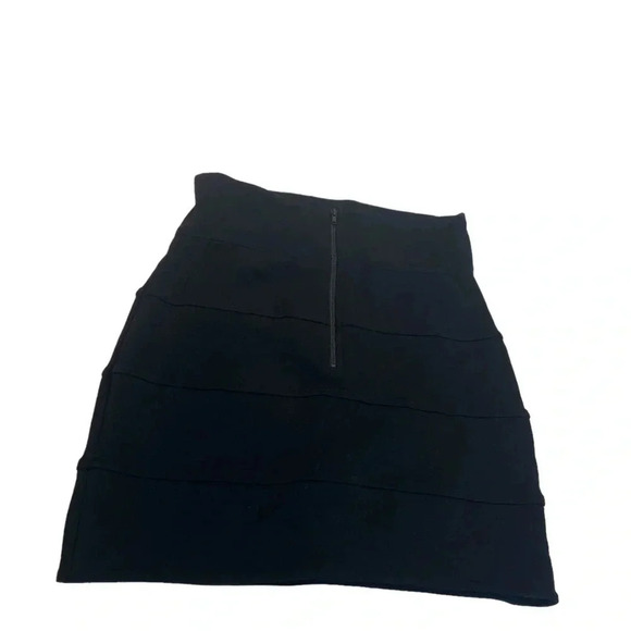 Aritzia Talula Gina Bandage Skirt Black Size 6 - Picture 3 of 6